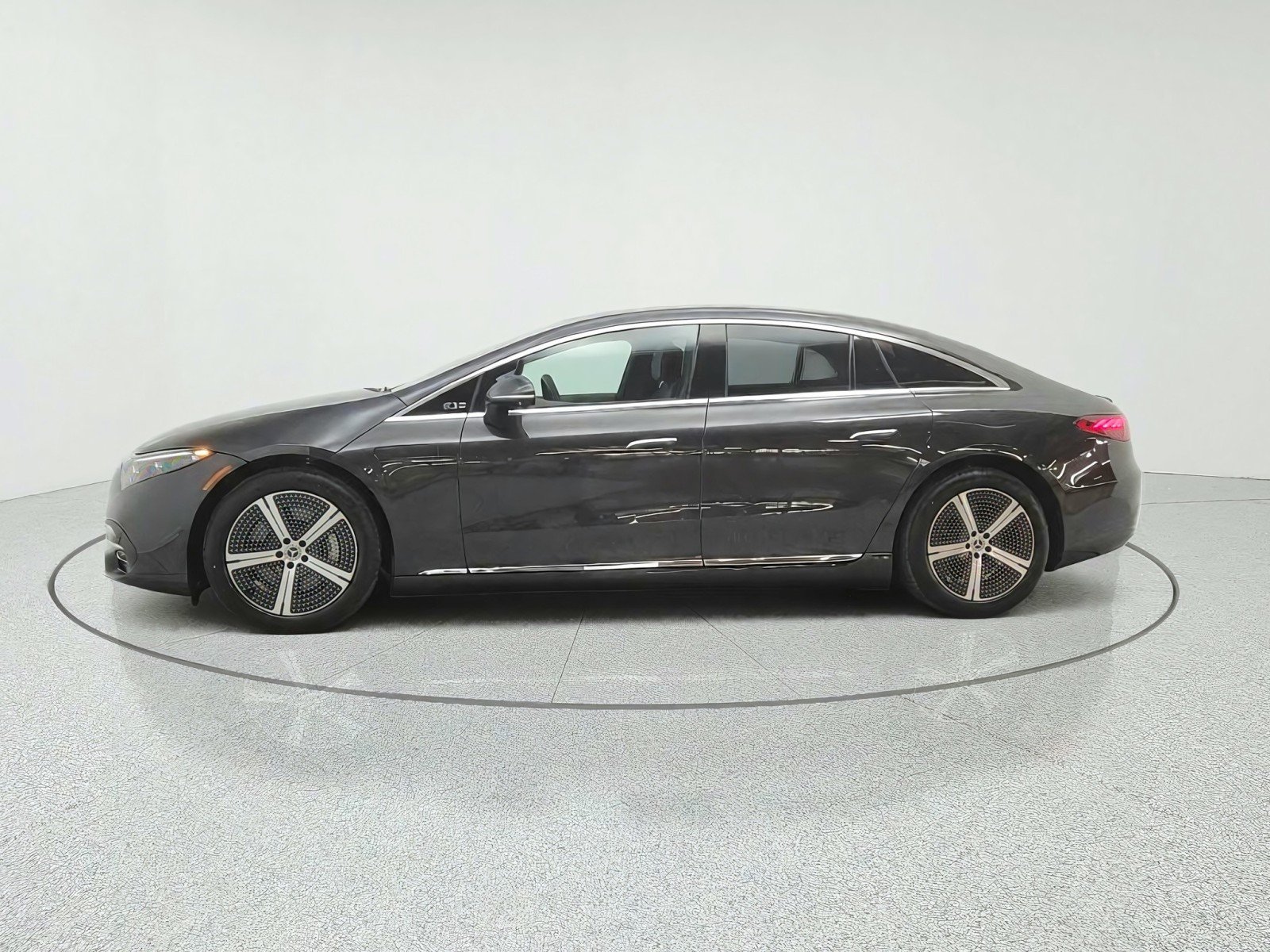 Certified Used 2023 Graphite Grey Metallic Mercedes-Benz EQS 450+ Sedan image 8