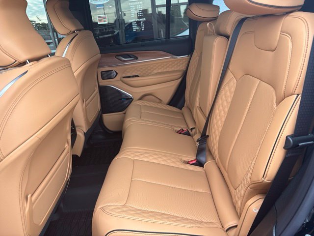 New 2027 High-Gloss Black Paint Jeep Summit image 15