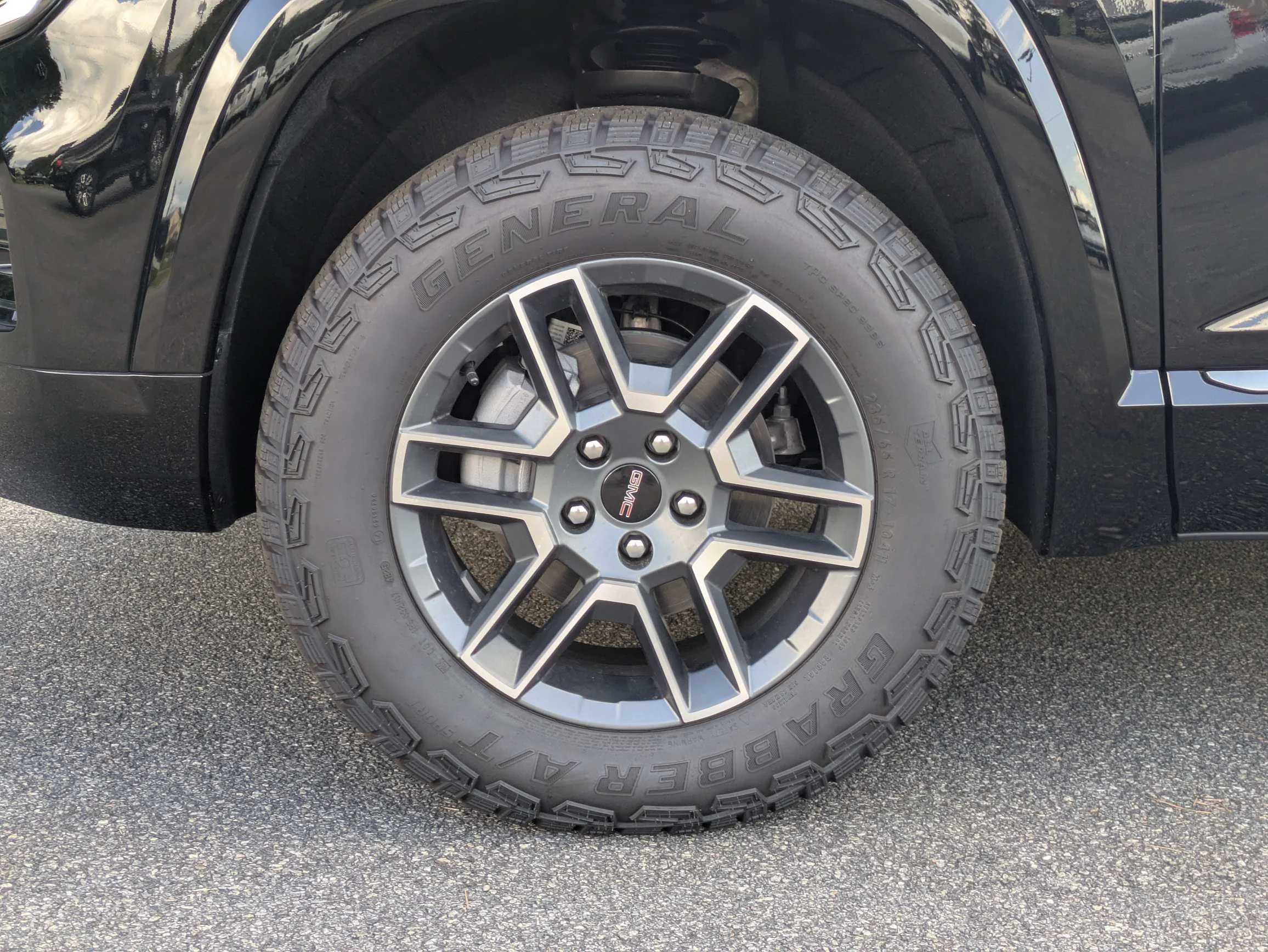 2026 GMC Terrain AT4 - Photo 10
