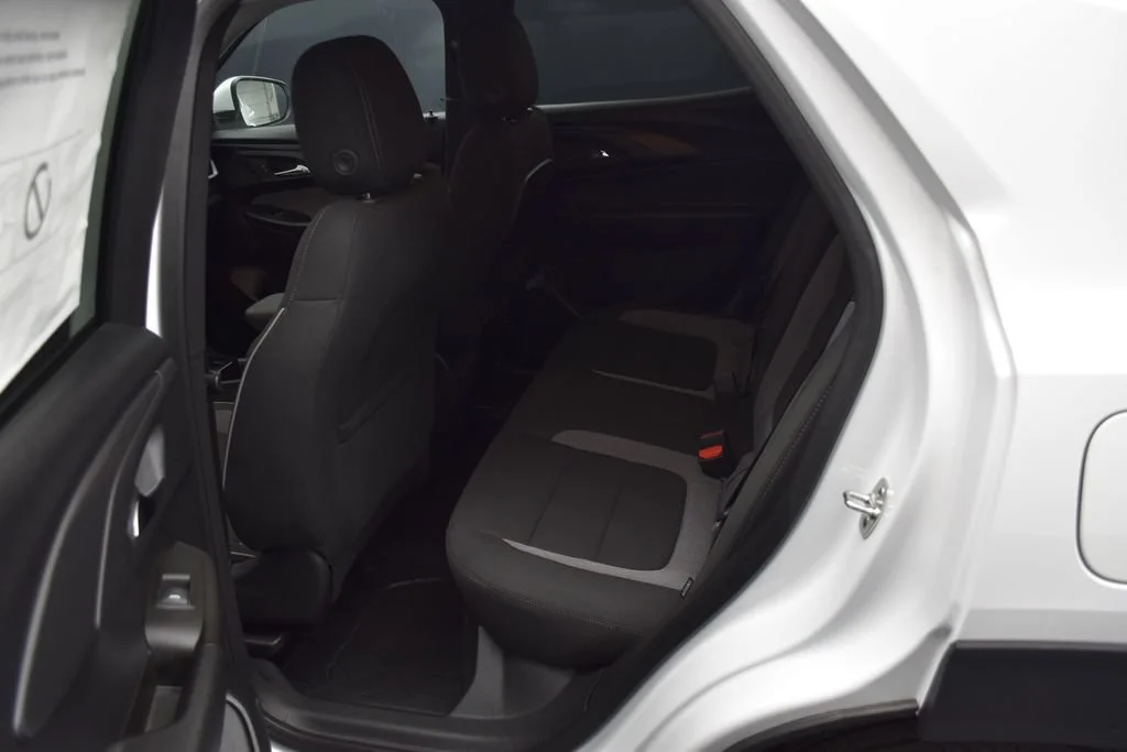 New 2026 Summit White Chevrolet LT image 17