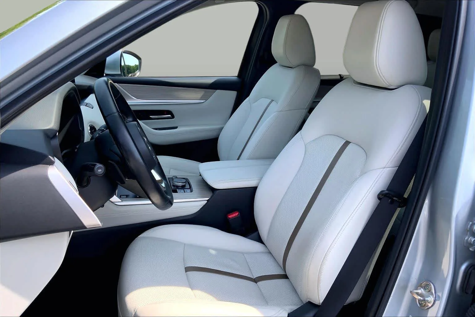 Certified Used 2024 Sonic Silver Mazda Premium Plus image 9