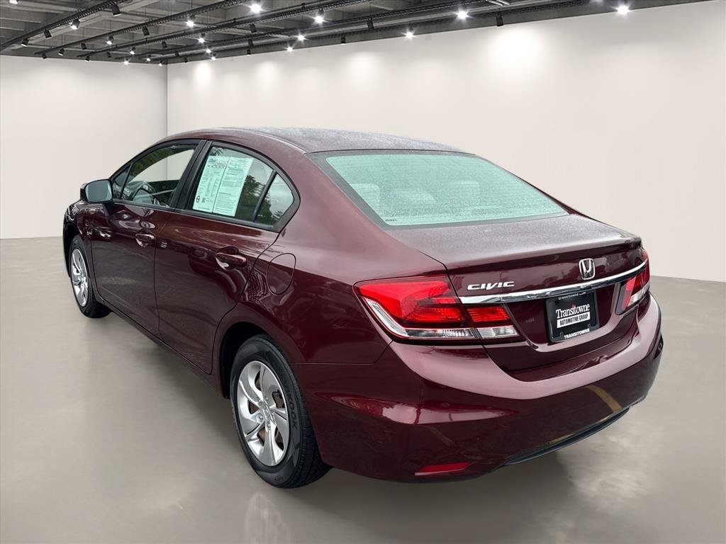 Used 2015 Red Honda LX image 5