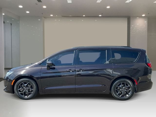 Used 2019 Chrysler Pacifica Touring L Plus with VIN 2C4RC1EG5KR522514 for sale in St. Clair Shores, MI