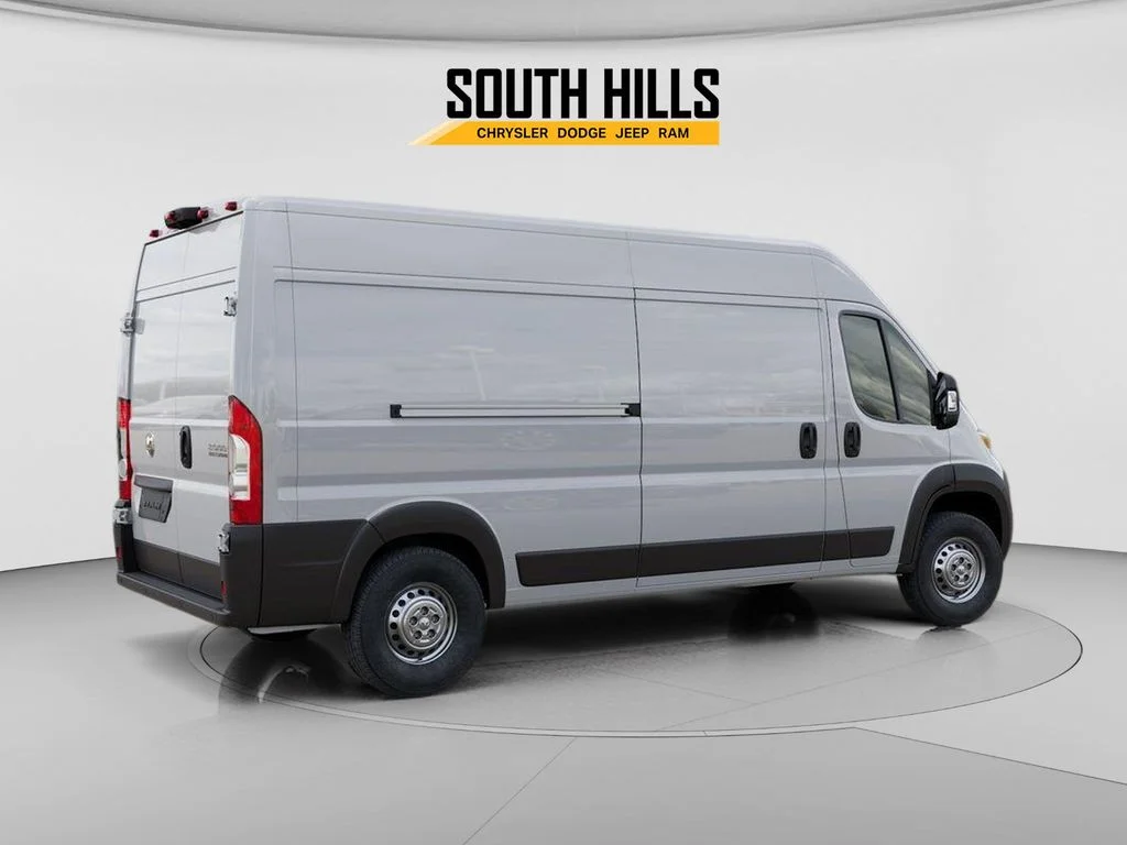 New 2026 Bright White Clear-Coat Exterior Paint RAM High Roof image 4