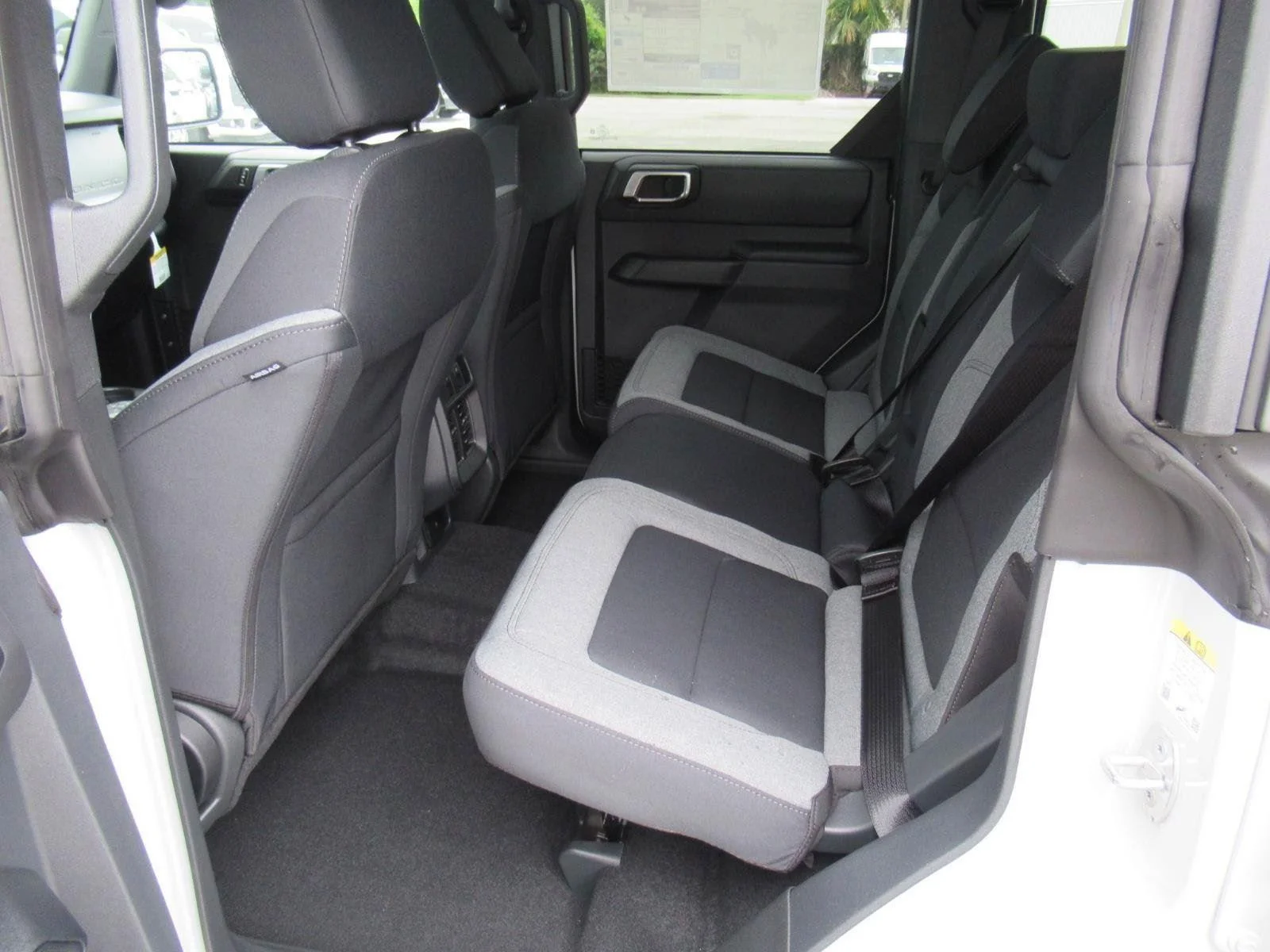 New 2026 Avalanche Gray Ford Big Bend® image 31