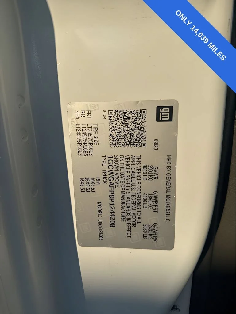 Used 2023 Summit White Chevrolet WT image 26
