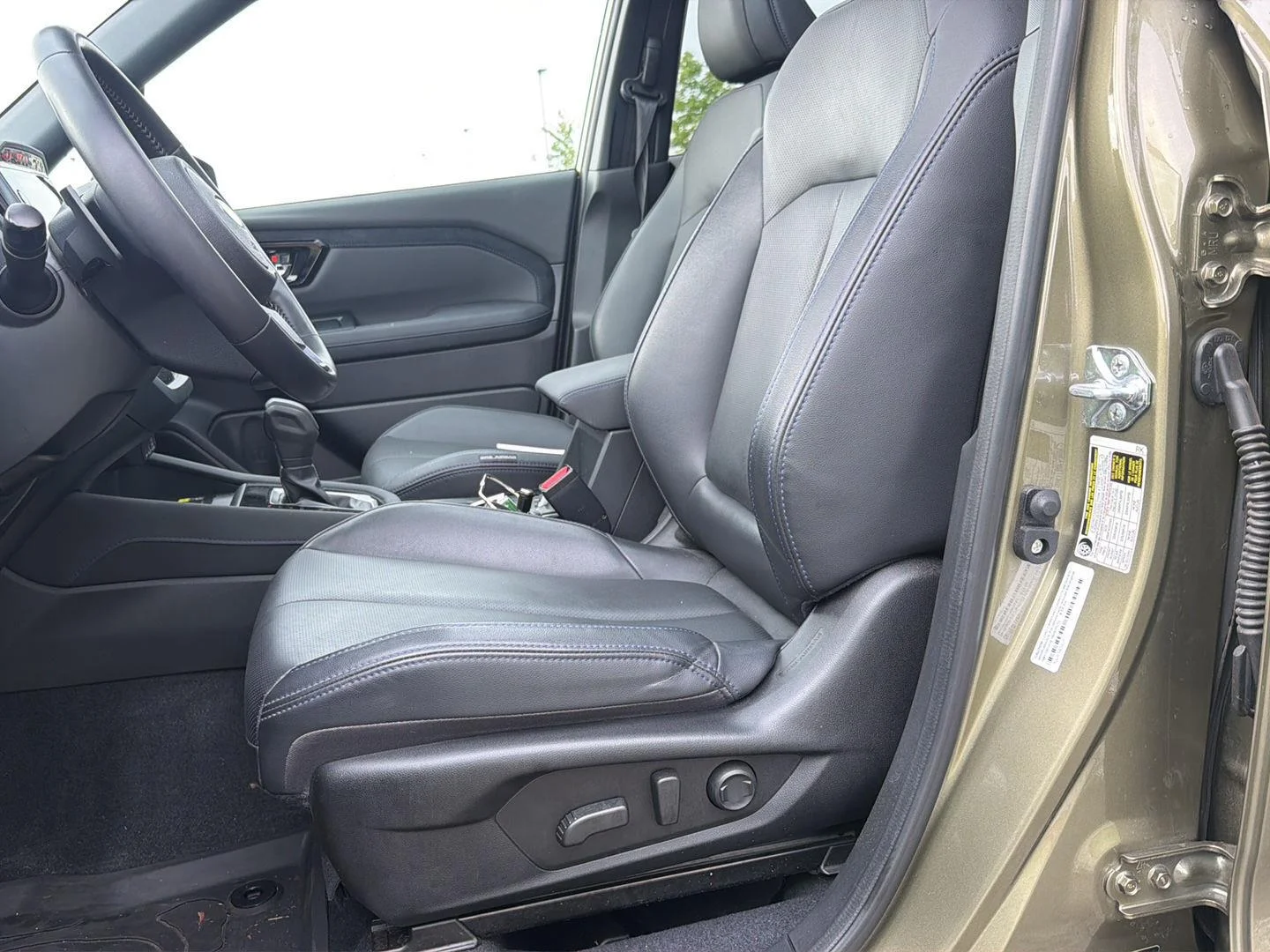 Used 2025 Autumn Green Metallic Subaru Limited Hybrid image 15