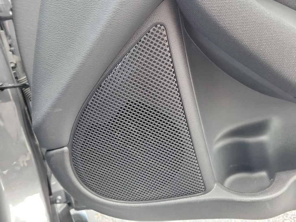 Used 2025 Gray Nissan Sport Manual Transmission image 22