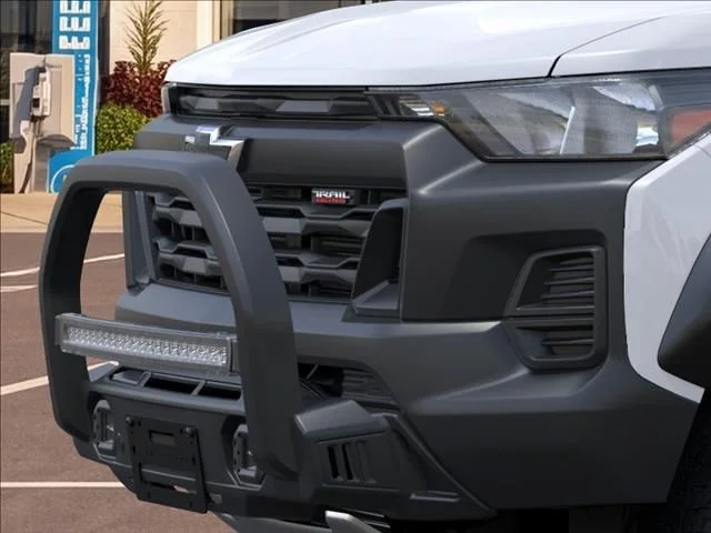 New 2026 White Chevrolet Trail Boss image 13