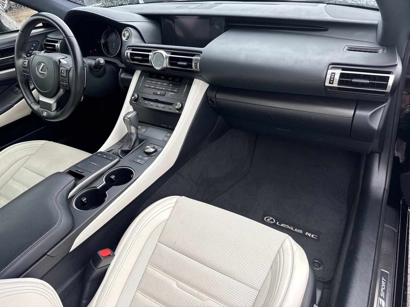 Used 2022 Black Lexus 300 image 12