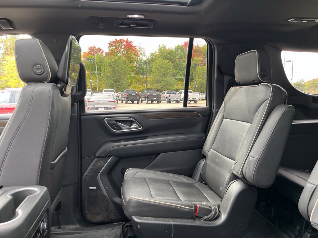 Used 2023 BLACK Chevrolet Premier image 24