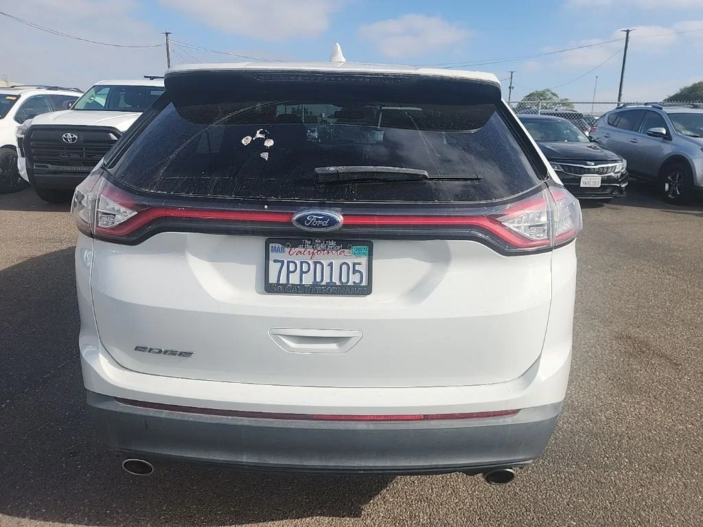 Used 2015 White Ford SE image 12