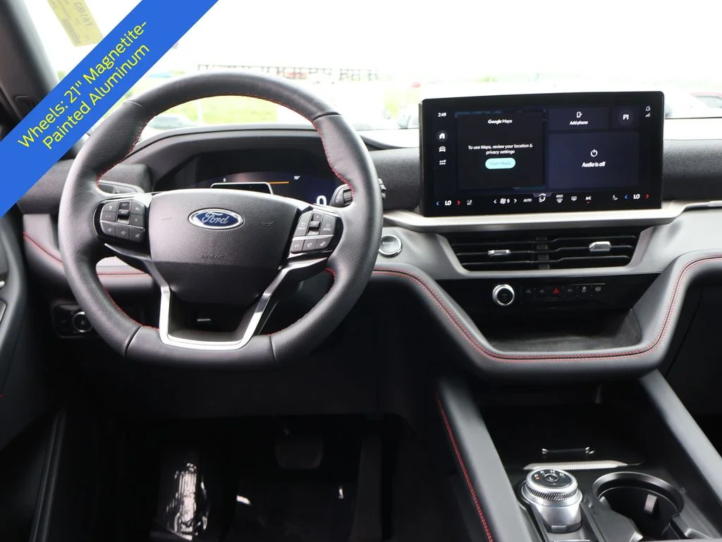 Certified Used 2025 Gray Metallic Ford ST-Line image 21