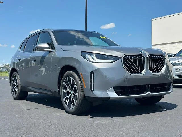 New 2026 Skyscraper Grey Metallic BMW 30 xDrive image 1