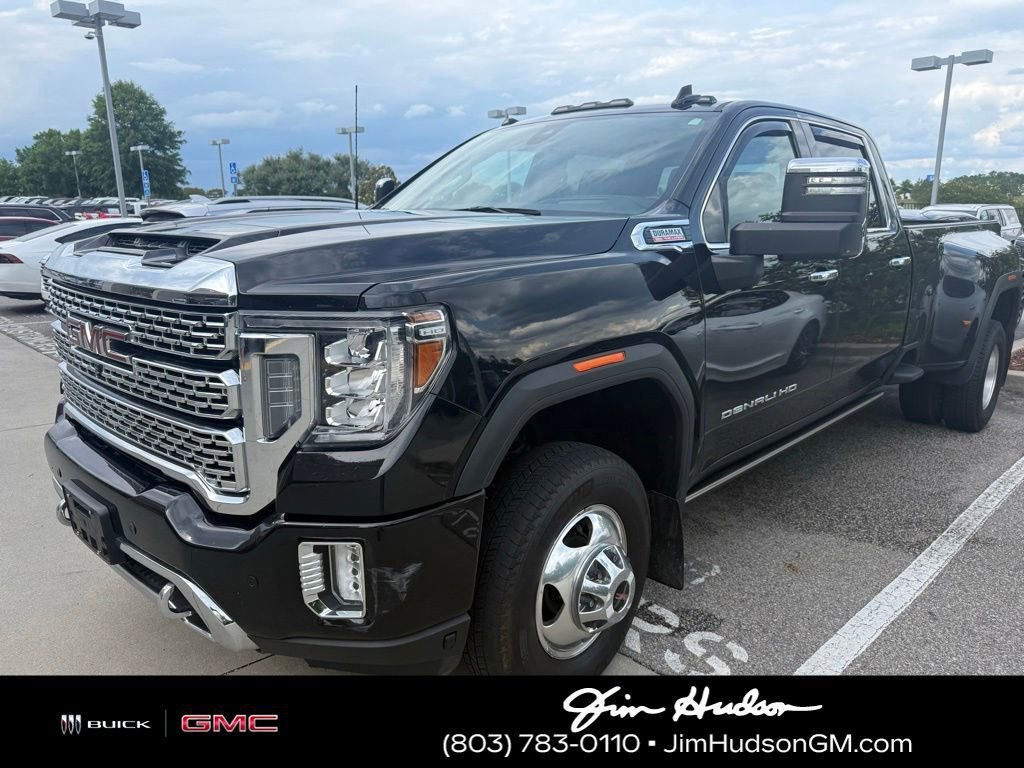 2023 GMC Sierra 4WD Crew Cab Long Box DRW Denali's photo