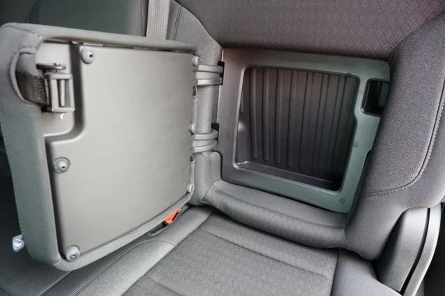 Used 2024  GMC Elevation image 20