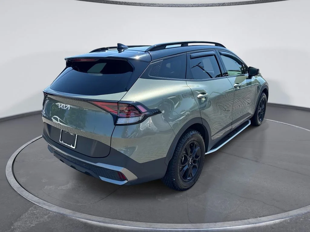 Used 2024 Green Kia X-Pro Prestige image 7