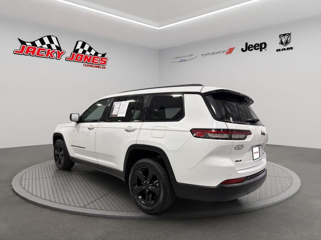 Used 2023 Bright White Clearcoat Jeep Limited image 7