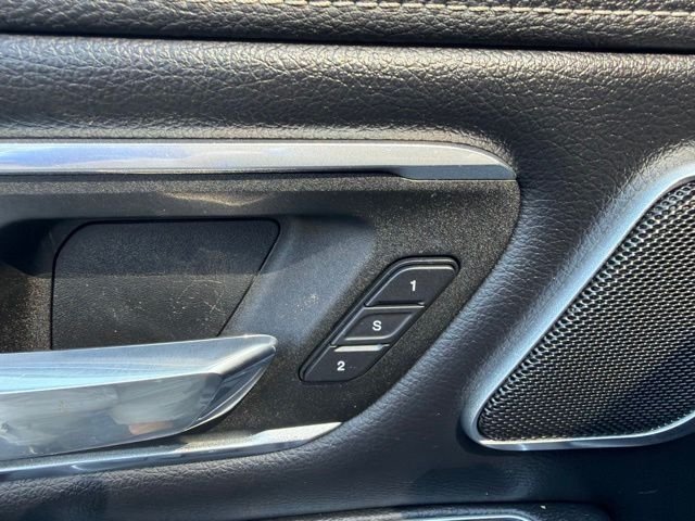 Used 2022 Granite Crystal Metallic Clearcoat Ram Laramie image 33