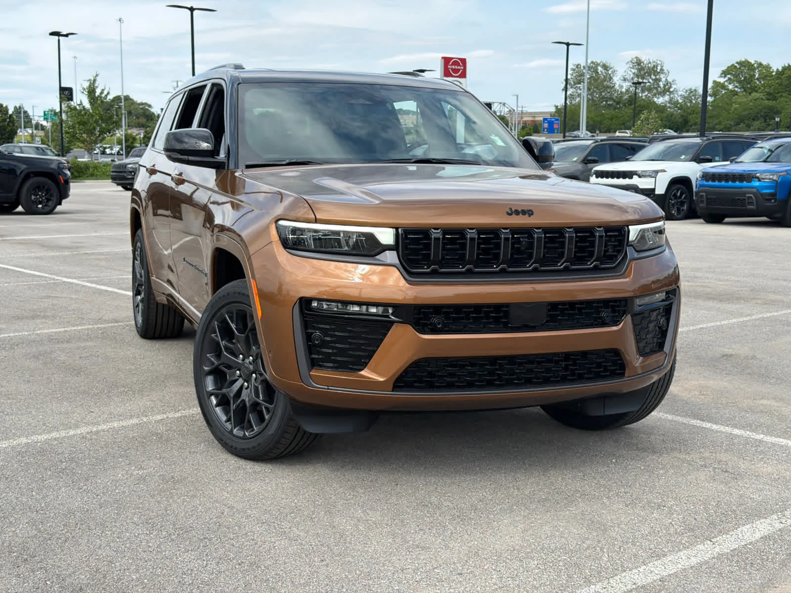 New 2026 Copper Shino Metallic Clear-Coat Exterior Paint Jeep Summit image 2