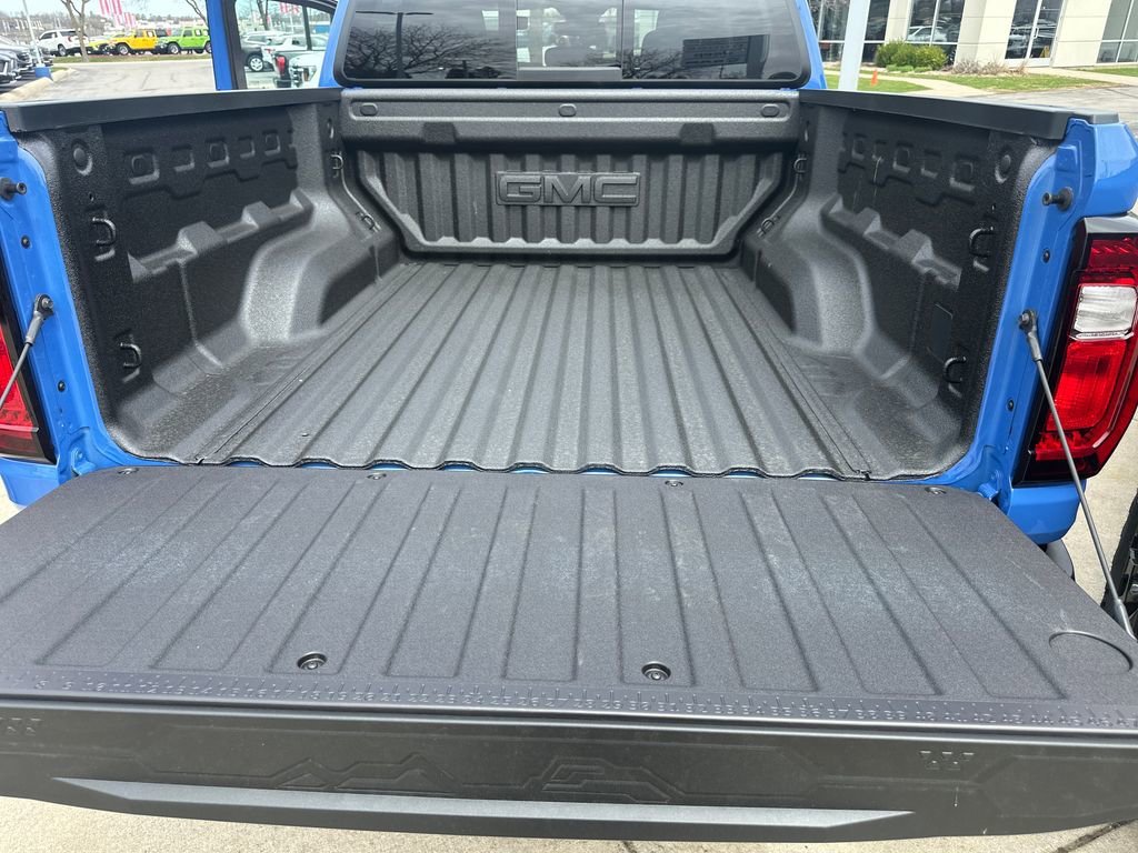 New 2026 Rapids Metallic GMC Elevation image 25