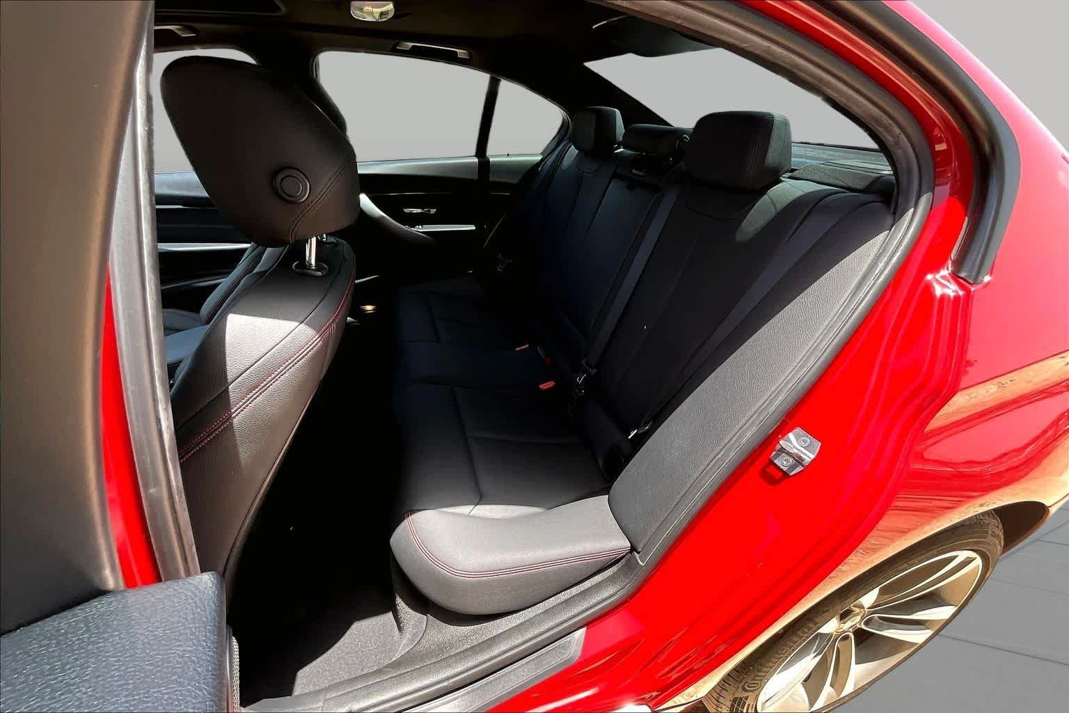 Used 2016 Melbourne Red Metallic BMW 328i image 21