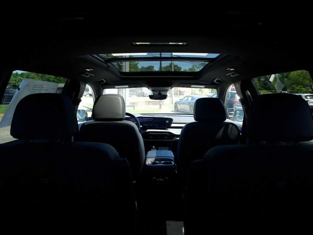 2026 Buick Enclave Avenir - Photo 24