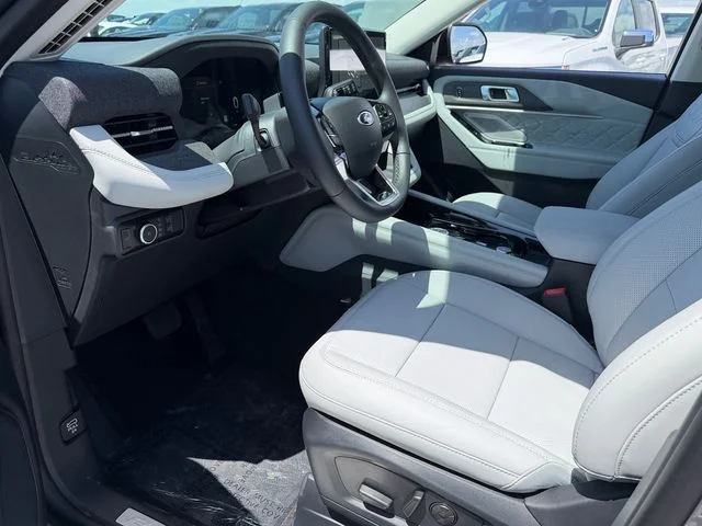 New 2026 Carbonized Gray Metallic Ford Platinum™ image 6