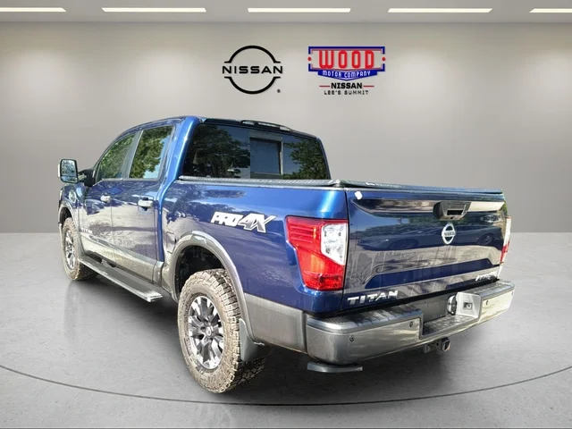 Used 2017 Deep Blue Pearl Nissan PRO-4X image 4