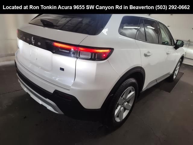 Used 2025 Snowfall Pearl Honda EX image 5