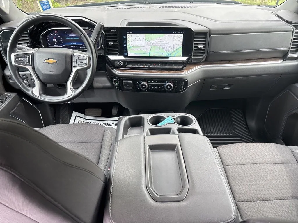 2024 Chevrolet Silverado 1500 LT - Photo 19
