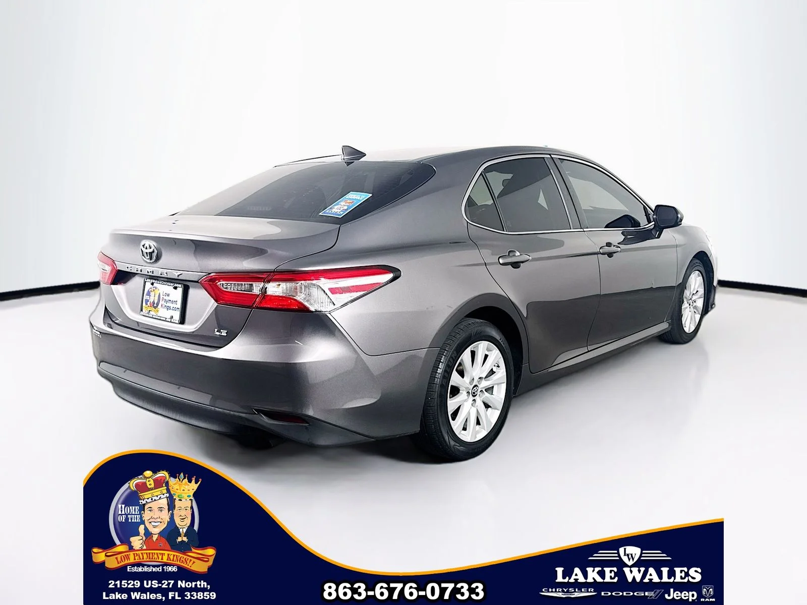 Used 2019 Gray Toyota LE image 7