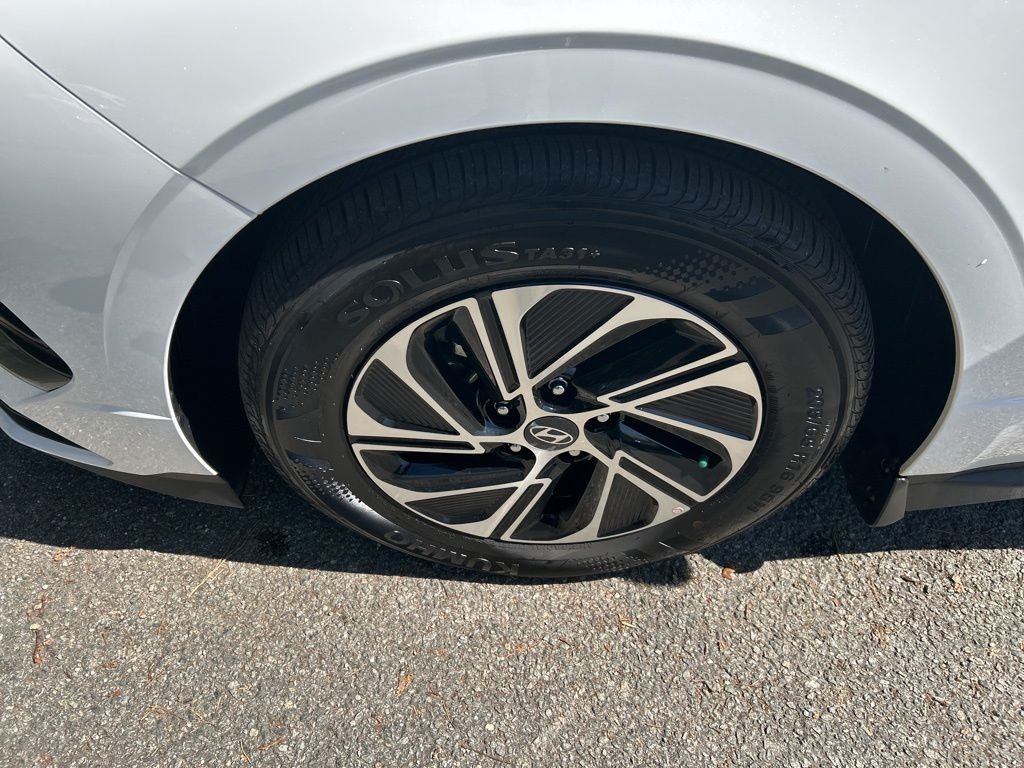 Certified Used 2026 White Hyundai Blue image 12