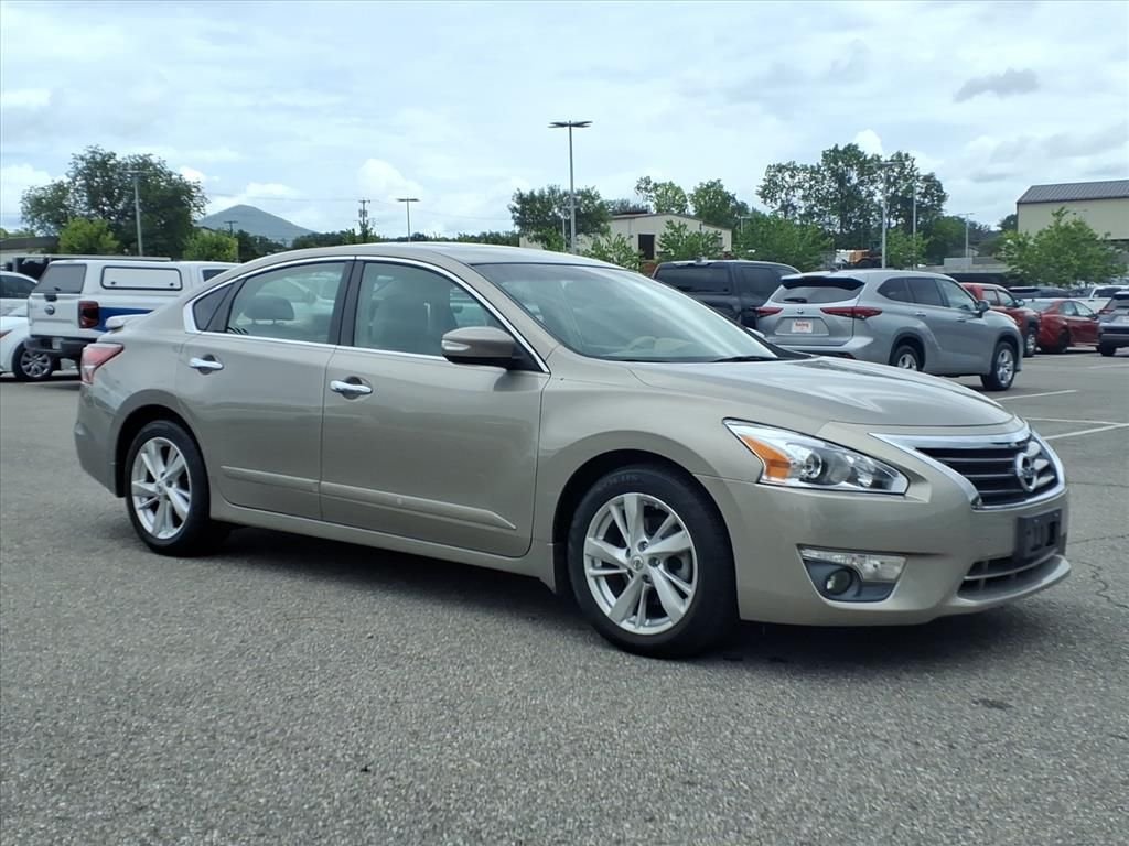 Used 2013 Nissan Altima Sedan SL with VIN 1N4AL3AP6DN589286 for sale in Roanoke, VA