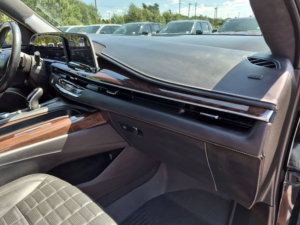 Used 2022 BLACK RAVEN Cadillac Premium Luxury Platinum image 43