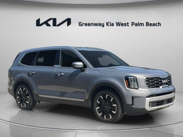 New 2025 Silver Kia SX image 1