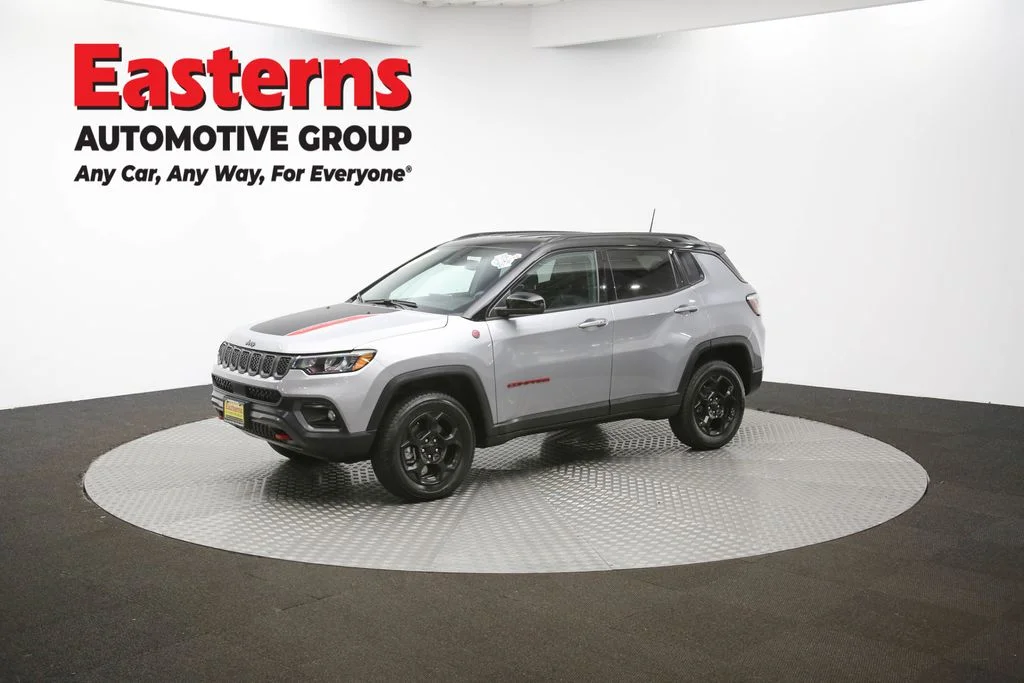 Used 2024 Gray Jeep Trailhawk image 54