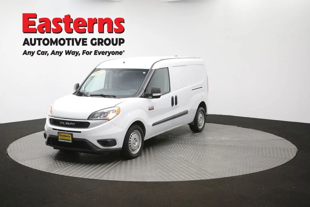 Used 2022 White Ram Base image 52
