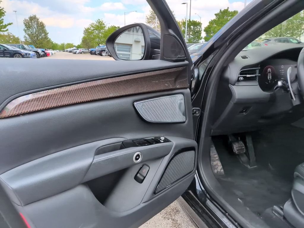 Used 2023 Black Maserati Modena image 19