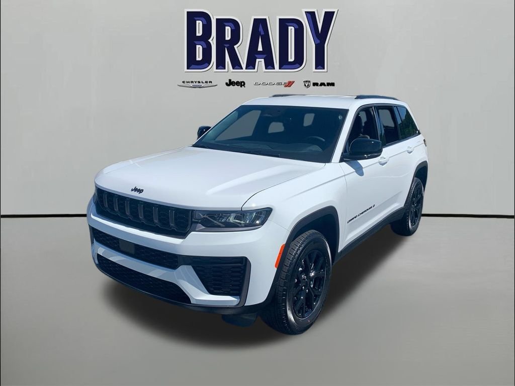 New 2026 Bright White Clear-Coat Exterior Paint Jeep Laredo Altitude image 3
