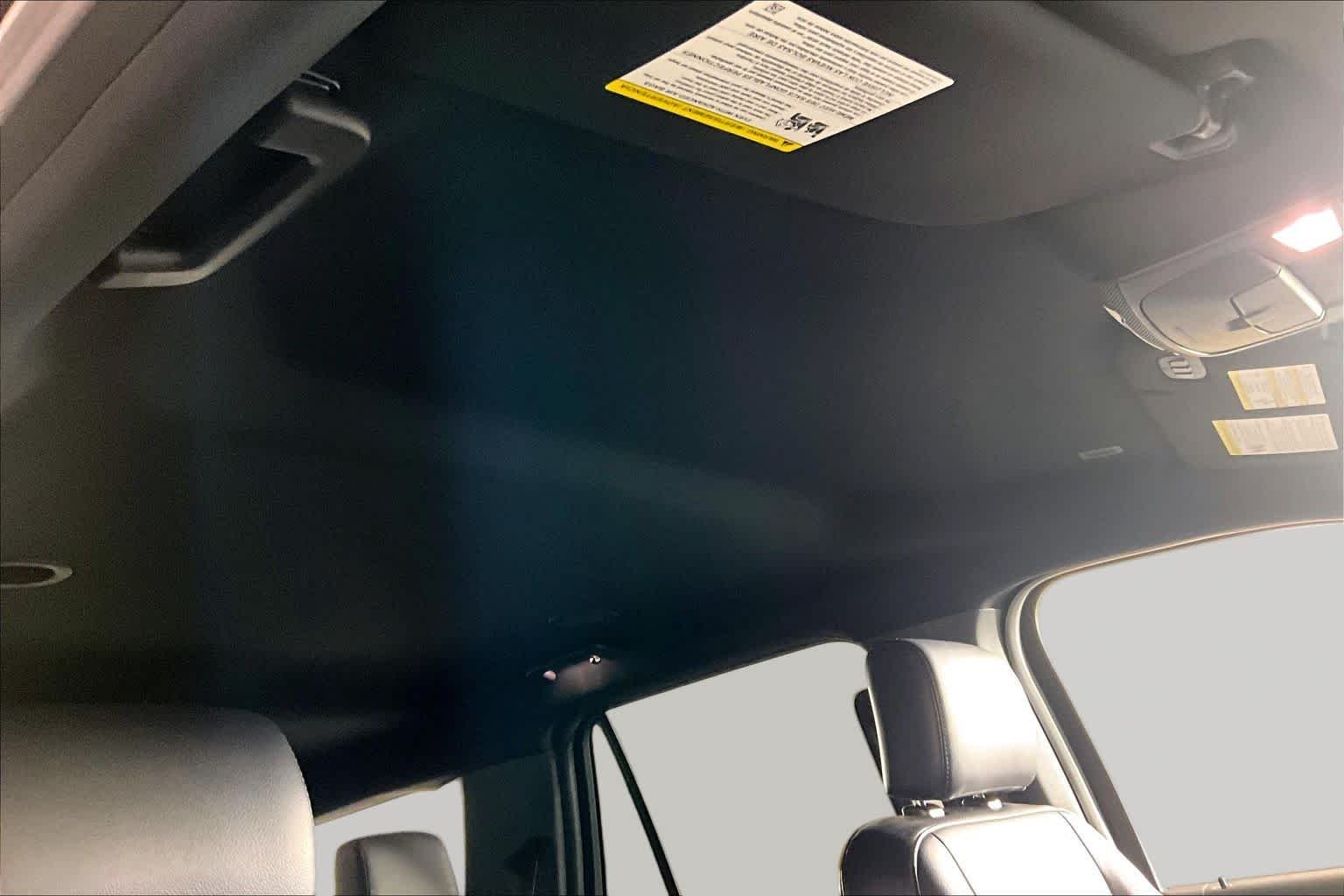 Used 2019 Stone Gray Metallic Ford XLT image 27