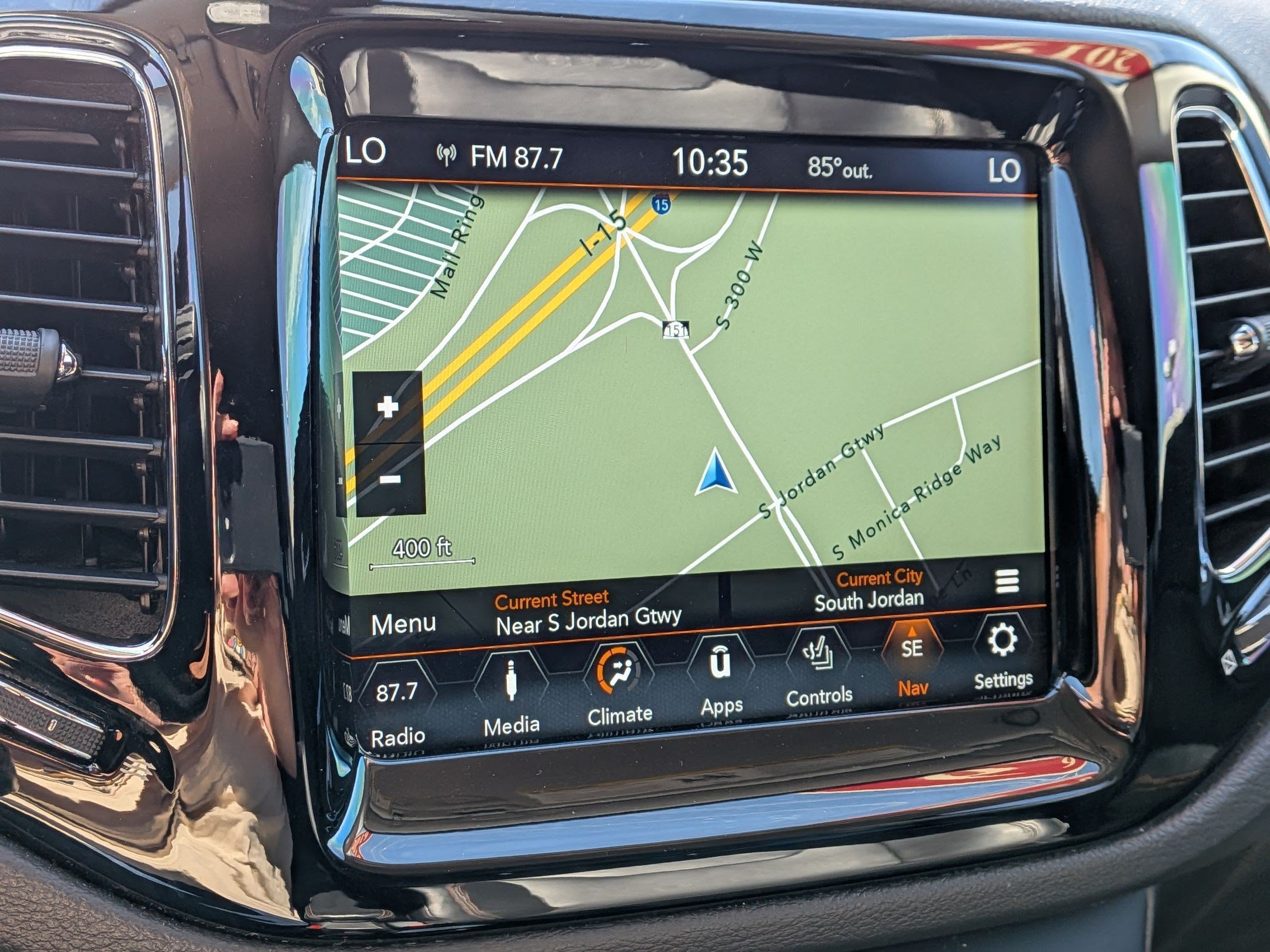 Certified Used 2019 Diamond Black Crystal Pearlcoat Jeep Limited image 23