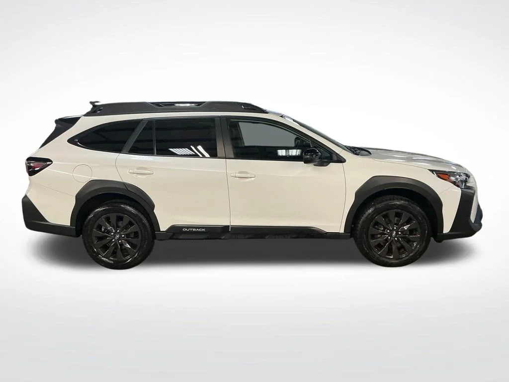 Used 2024 White Subaru Onyx Edition image 7
