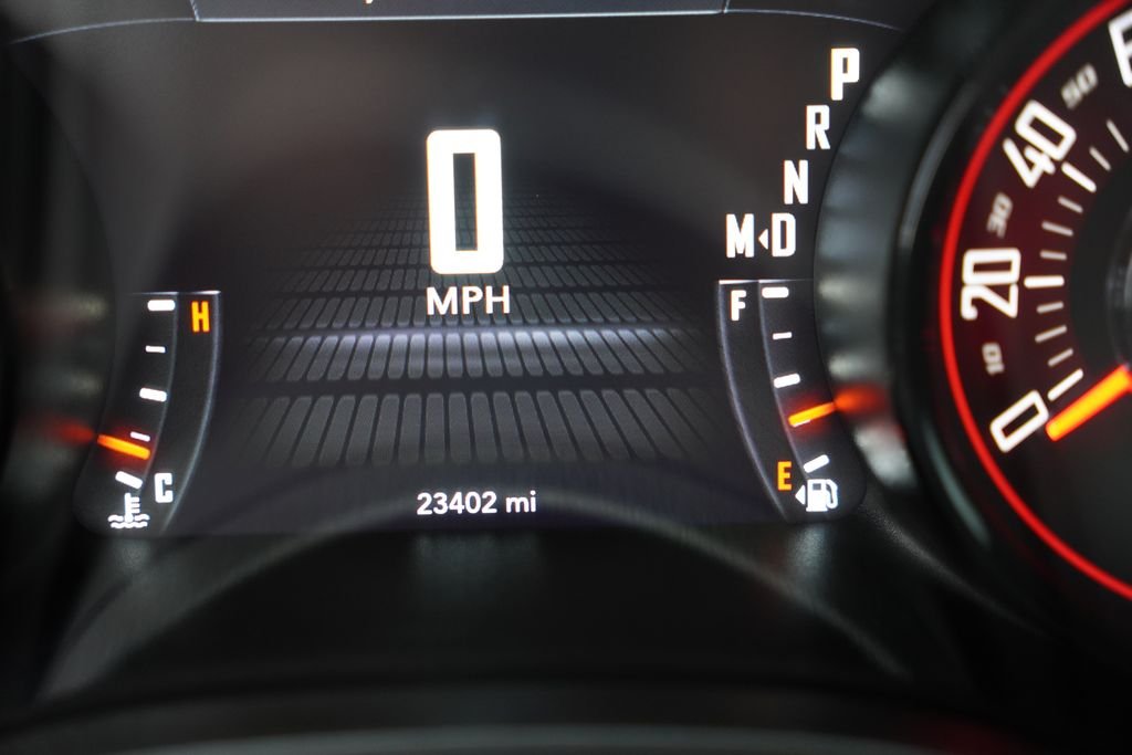 Used 2022 Red Dodge SXT image 30