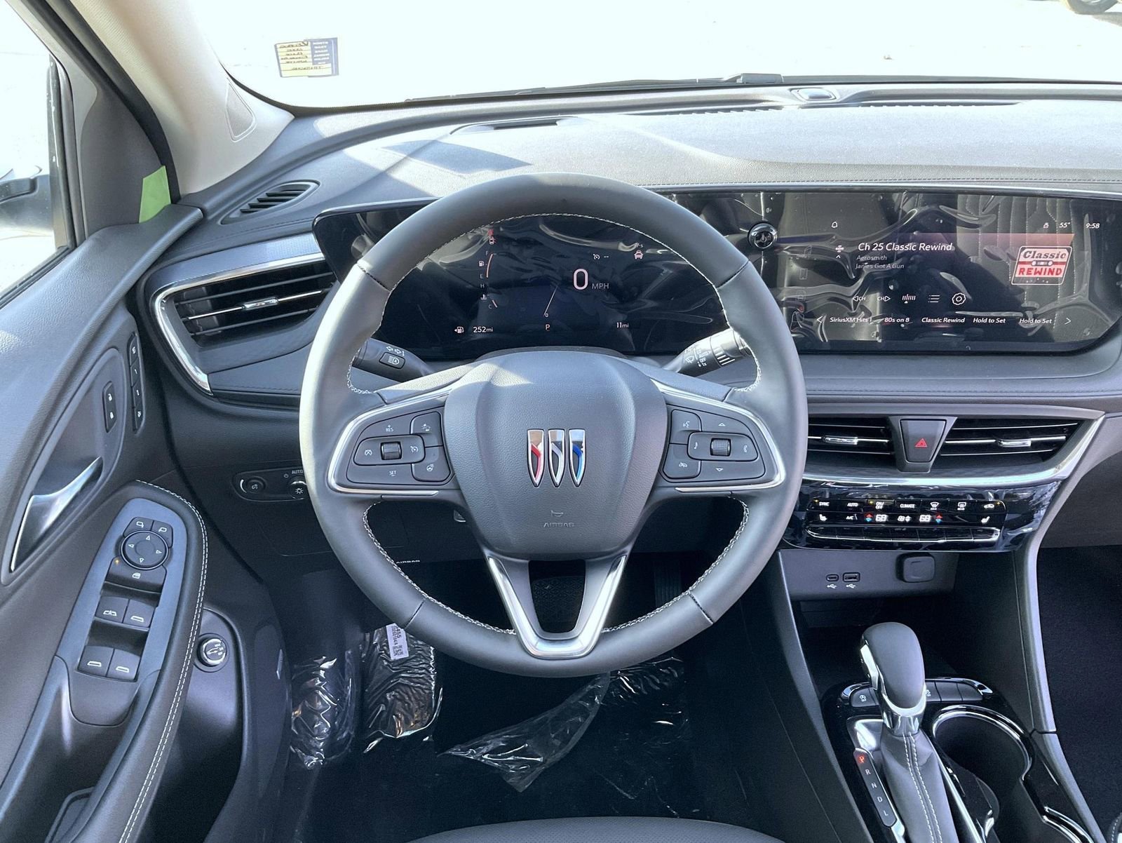 New 2026 White Frost Tricoat Buick Avenir image 11