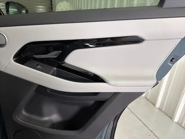 New 2026 Tribeca Blue Metallic Land Rover S image 19