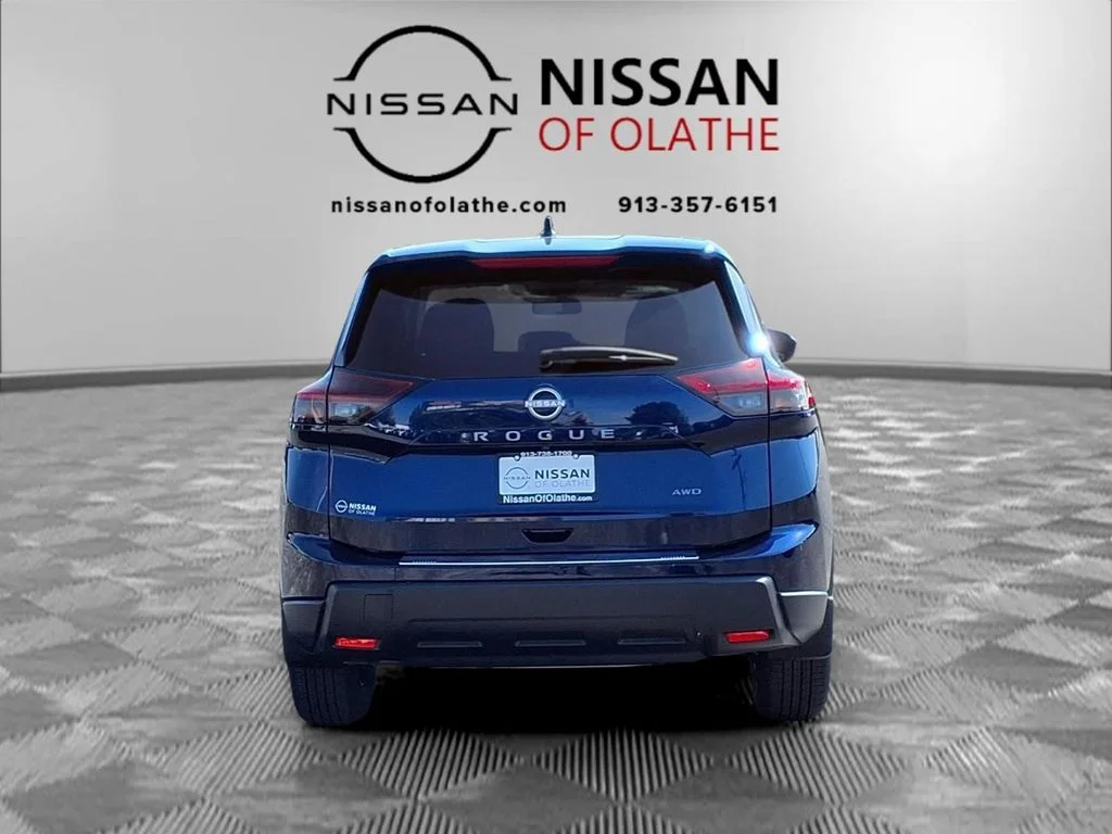 New 2026 Deep Ocean Blue Pearl Nissan SV image 26