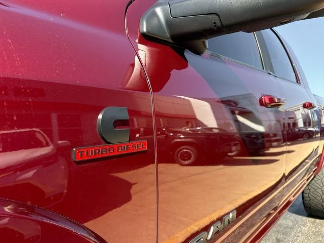 Used 2020 Red Ram Laramie image 18