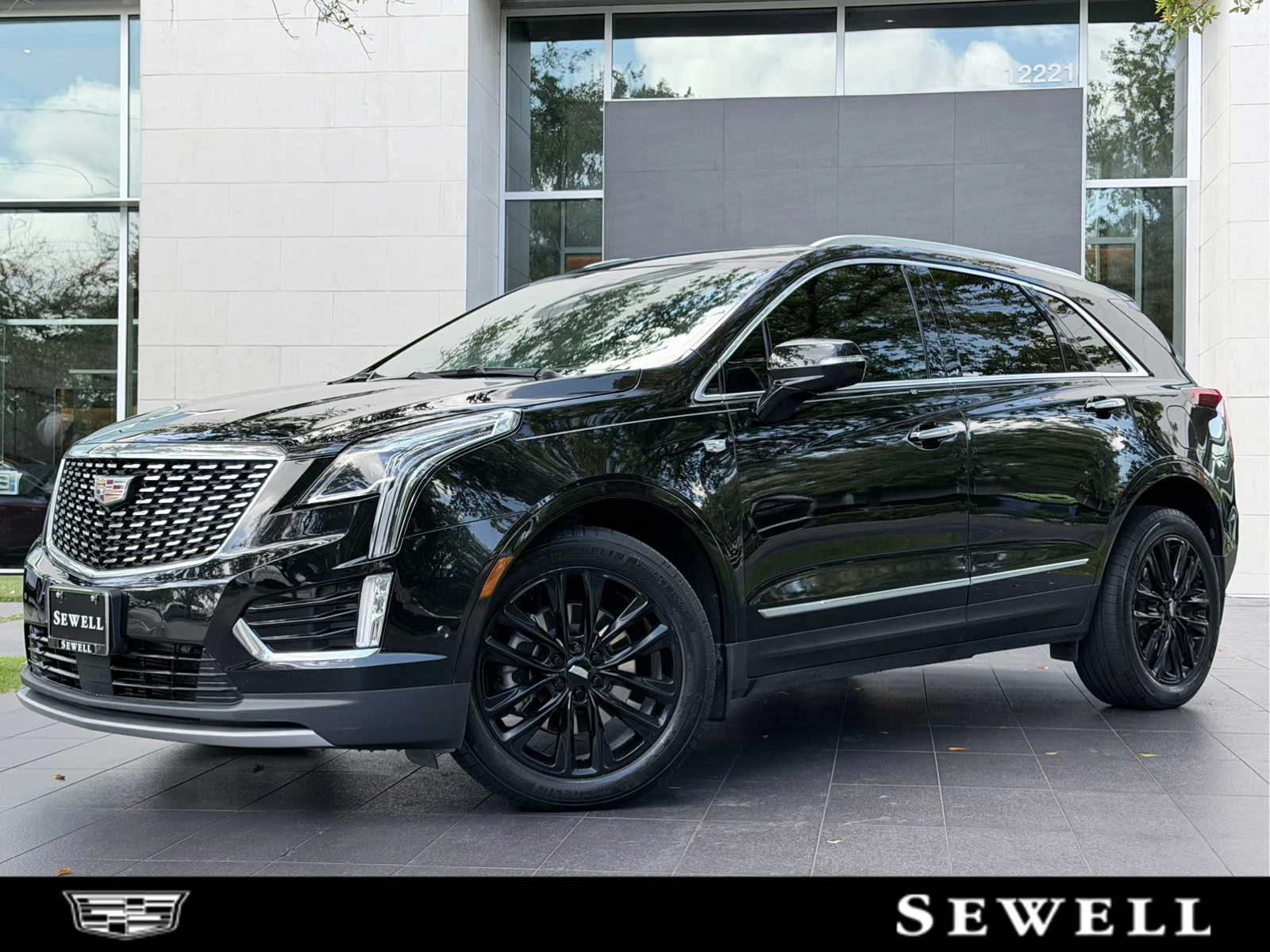 2023 Cadillac XT5 AWD Premium Luxury's photo