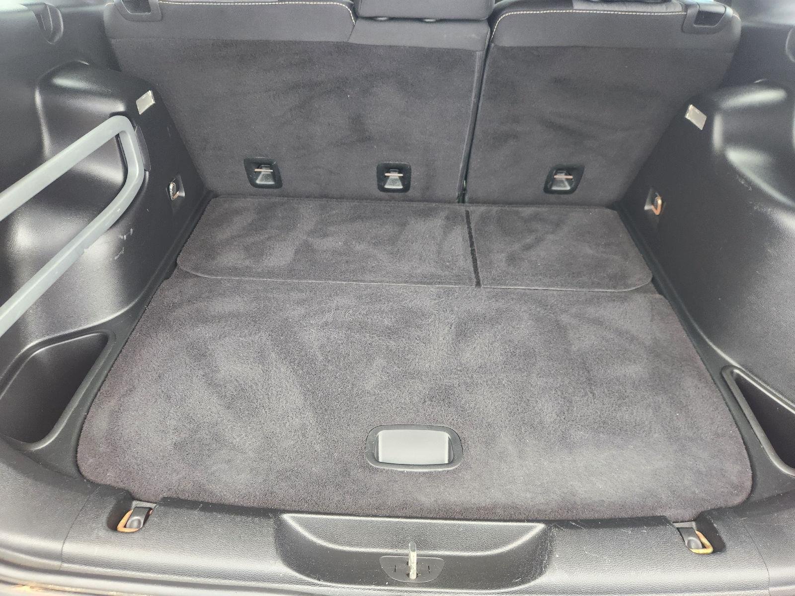 Used 2015 Bright White Clearcoat Jeep Sport image 32